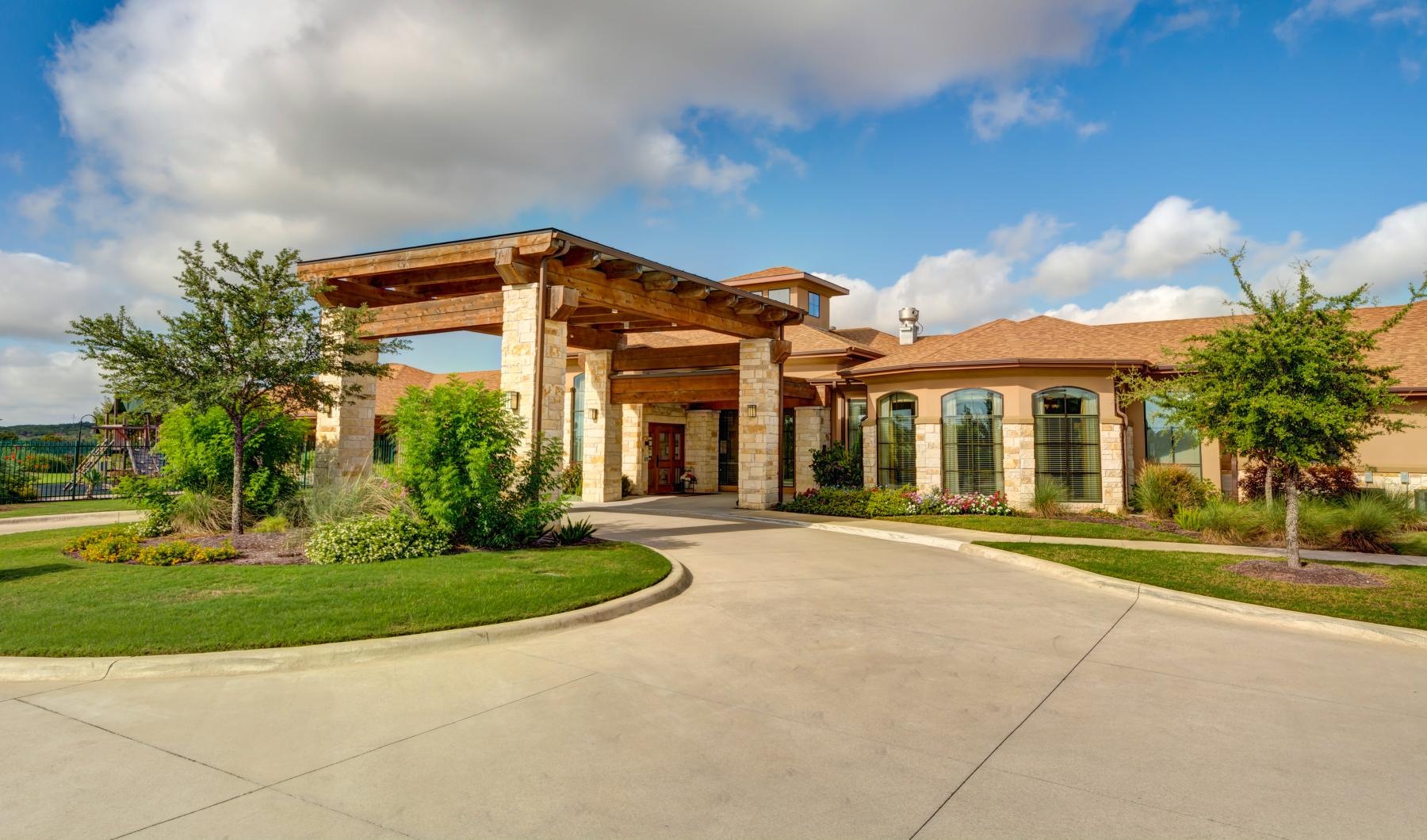 Bee Cave, TX Senior Living | The Auberge at Bee Cave